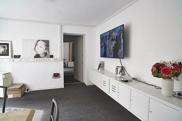 BlickFang2-Fotostudio-Andernach-Bahnhofstrasse-2Besprechung-2019-600.jpg